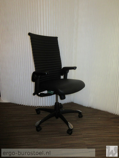 HAG Excellence 9321 Zwart leder