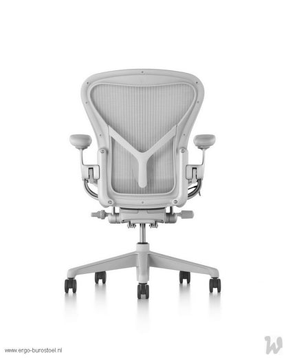 Aeron Mineral [Herman Miller]