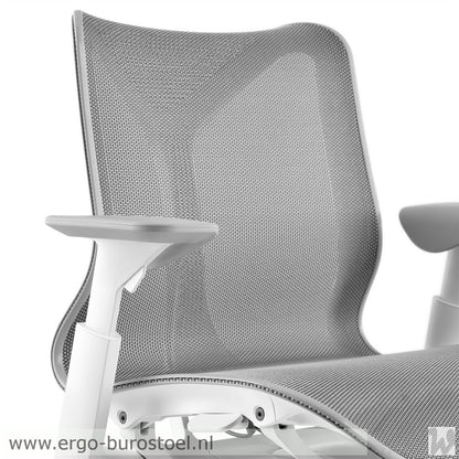 Cosm Graphite medium rug [Herman Miller]